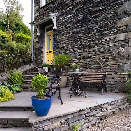 Brantside, Ambleside, Panoramic Views Holiday home